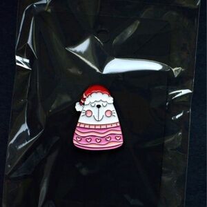 Pack of 5 Brand New Packaged Cat and Chick on a Skateboard Pins